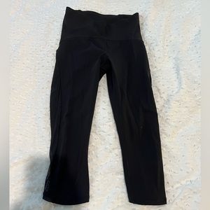 High Rise Lululemon Capris Leggings